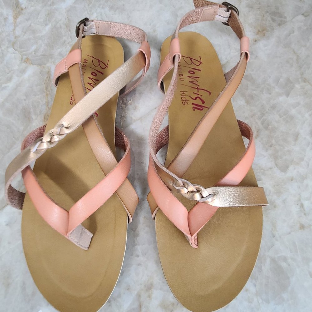 Blowfish Malibu Kids/ Girl's Rose Gold and Tan Flip Flop Sandal